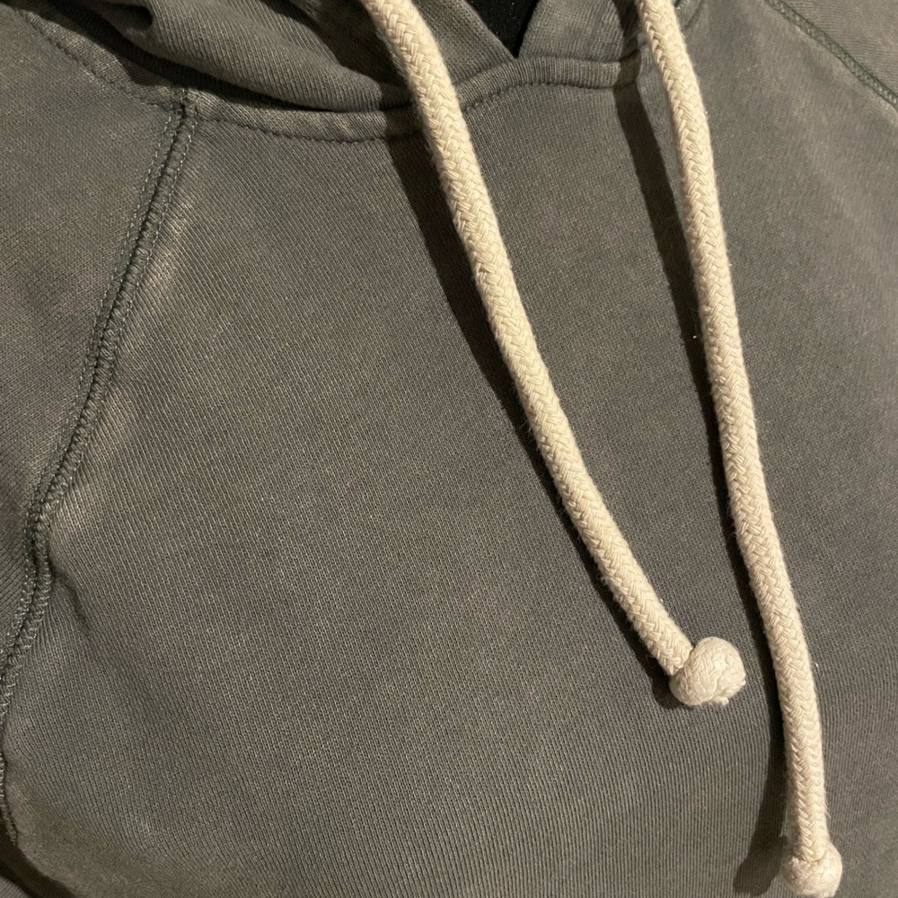Universal Thread Women’s Olive Hoodie Sweatshirt - Picture 3 of 7